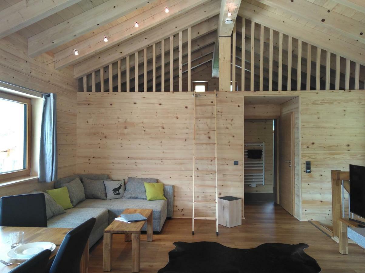 Walser Berg Chalets Riezlern Exterior photo
